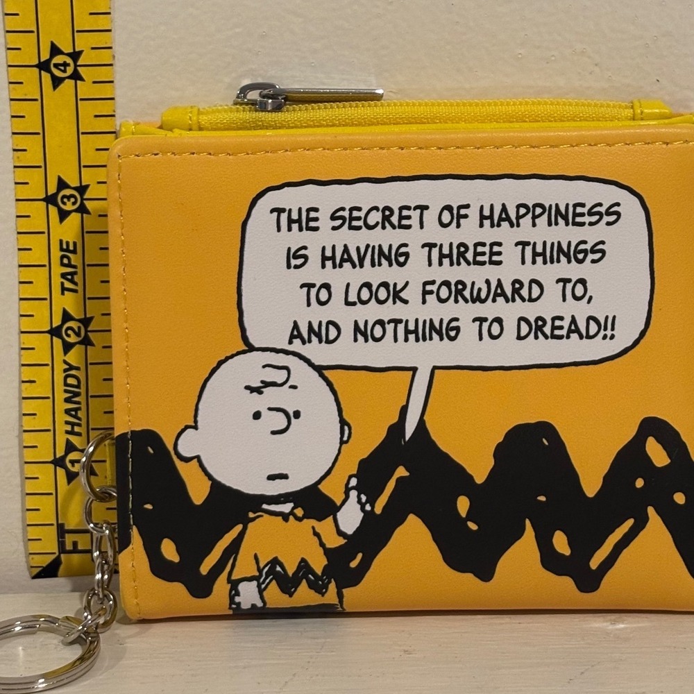 Peanuts Charlie Brown Miniso Wallet Kids Yellow Bifold Keychain New Great Gift!